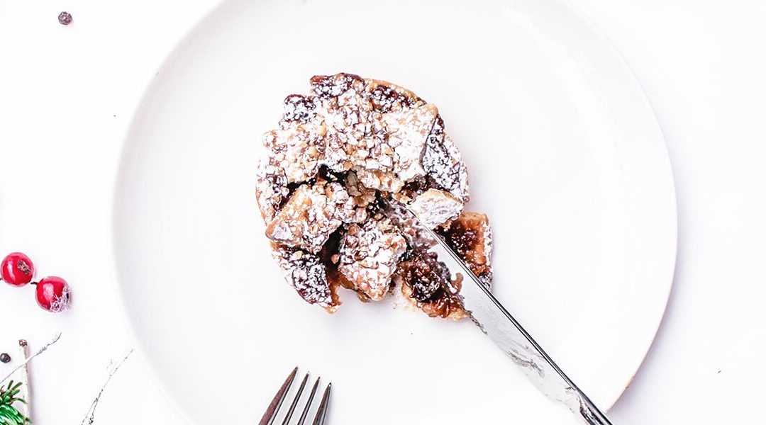 How To Eat Healthy & Still Have Fun This Holiday Season